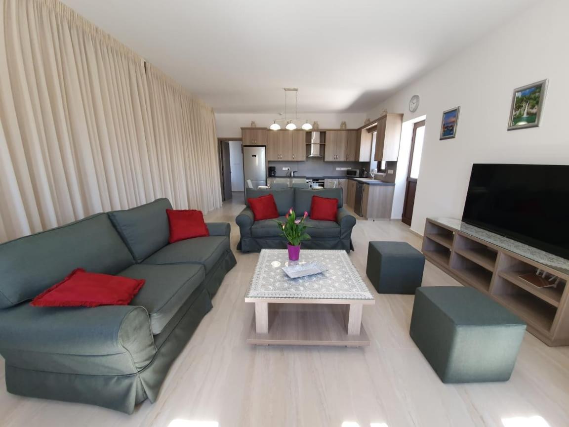 Villa Yermanina Jeroszkípu Kültér fotó