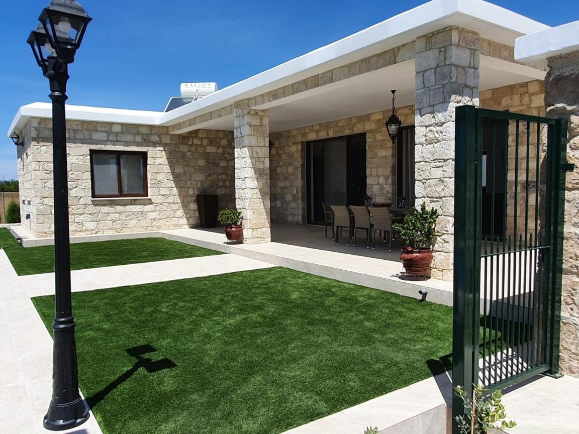 Villa Yermanina Jeroszkípu Kültér fotó